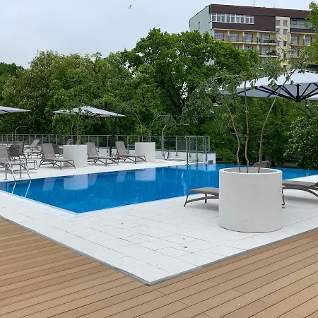 Rezulak Nadmorskie Tarasy A402 C210 Kolberg