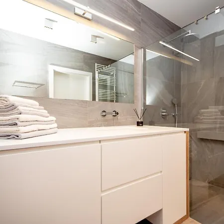 Rezulak Nadmorskie Tarasy A402 C210 Apartment *